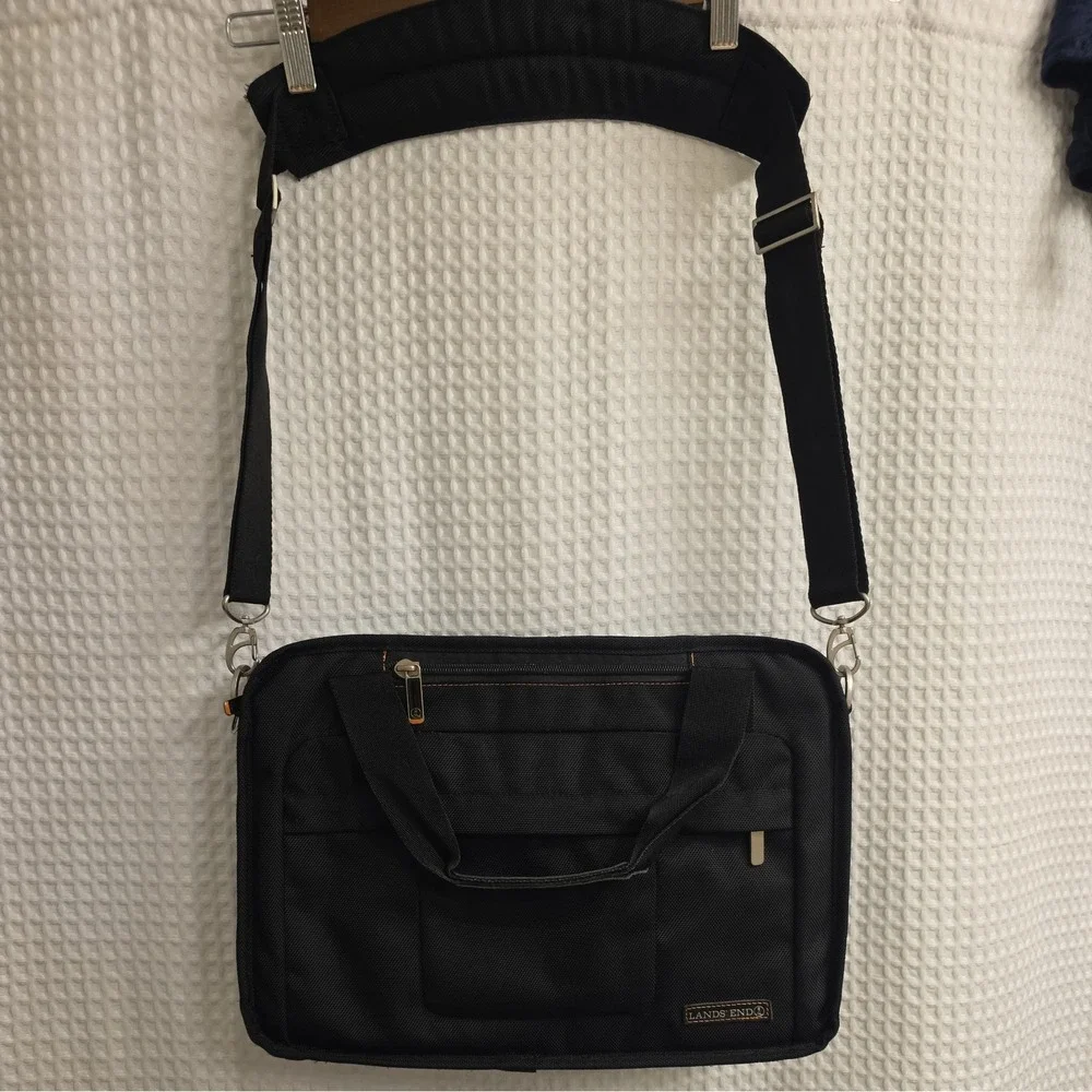 Lands' End Black Laptop Shoulder/Messenger Bag Polyester Padded Strap